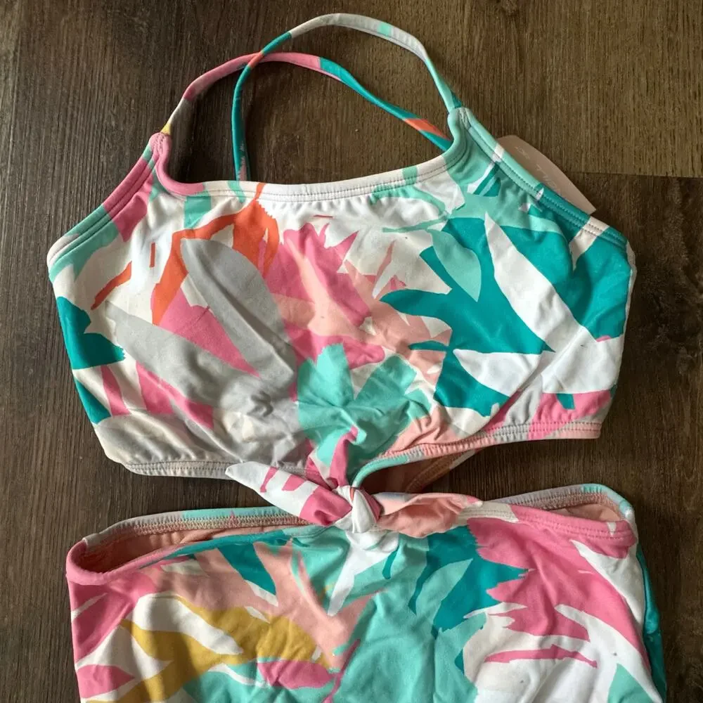 O'Neill Girls' Atlas Knot Multicolor Patterned Cut-Out One-Piece Swimsuit
